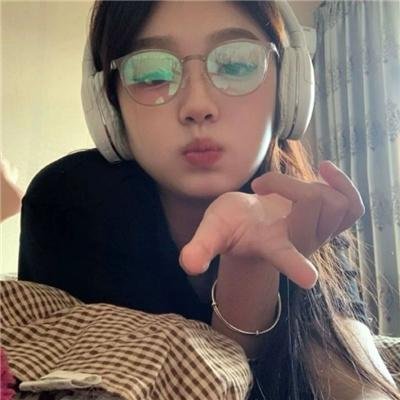 玻璃花与毁坏的世界